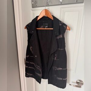 Aritzia Wilfred Free Vest